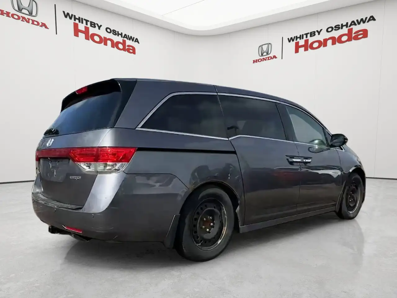 Honda Odyssey снимка Honda Odyssey