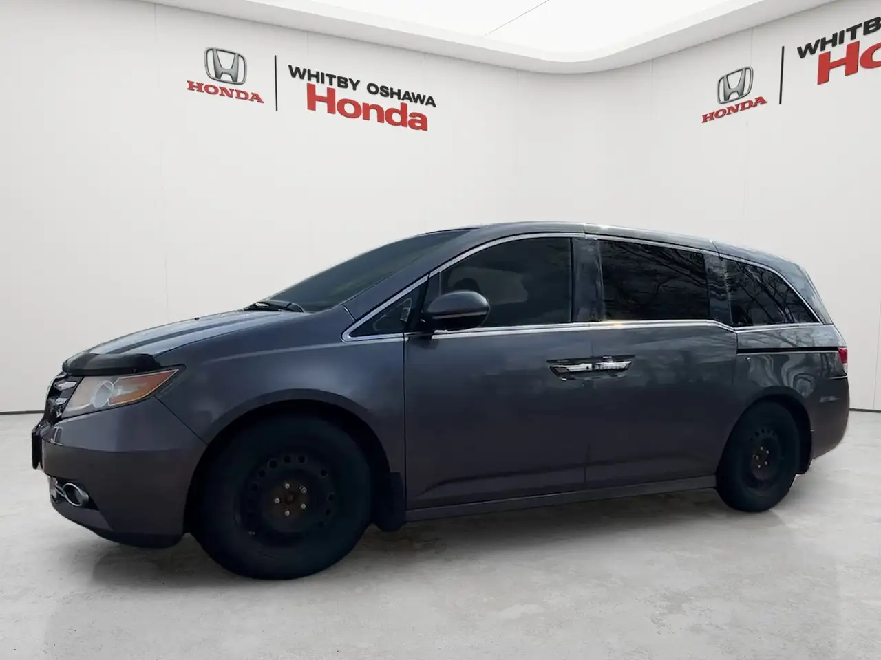 Honda Odyssey снимка Honda Odyssey
