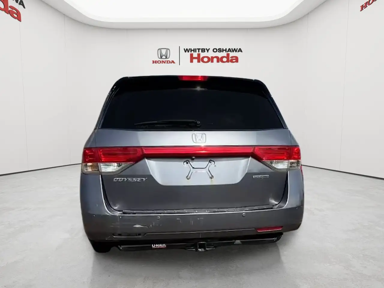 Honda Odyssey снимка Honda Odyssey