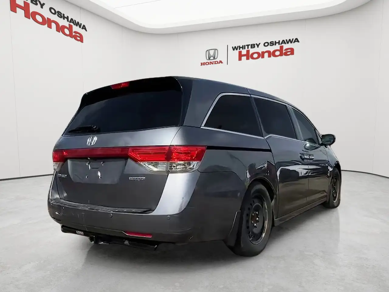Honda Odyssey снимка Honda Odyssey