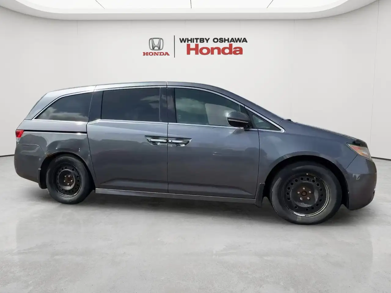 Honda Odyssey снимка Honda Odyssey