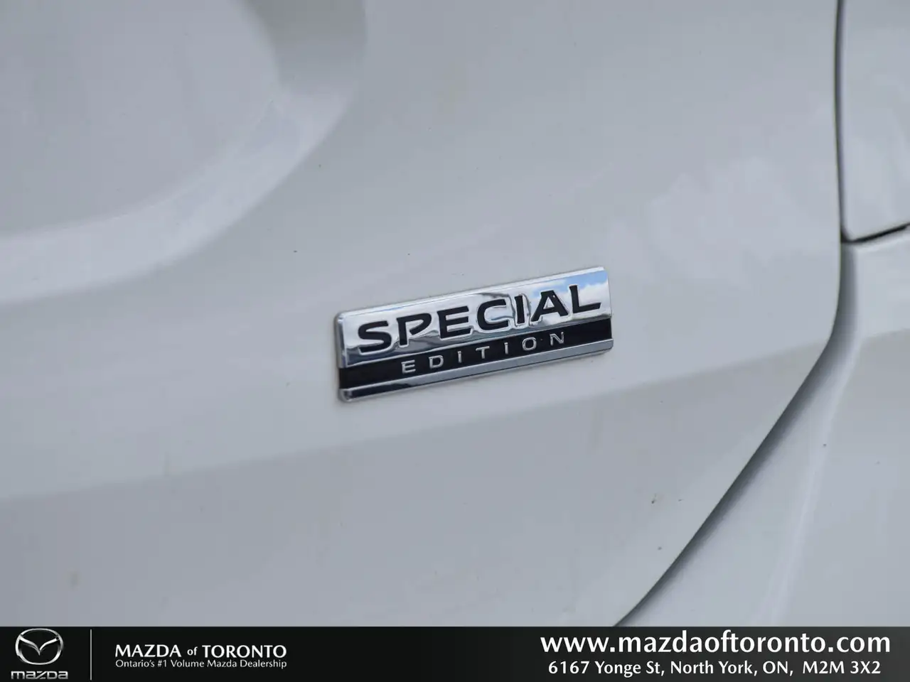 Nissan Rogue fotografie Nissan Rogue