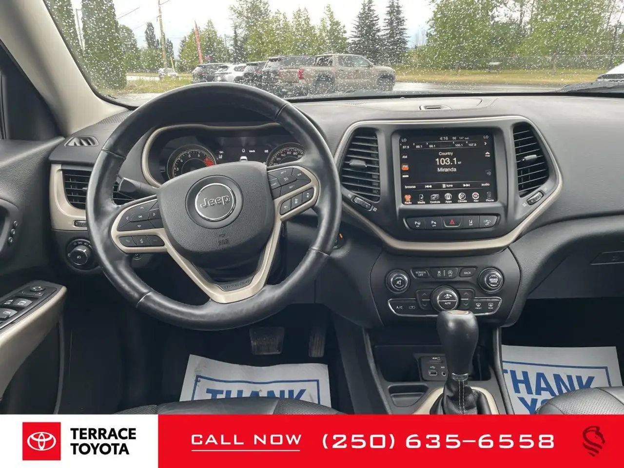 Jeep Cherokee photo Jeep Cherokee