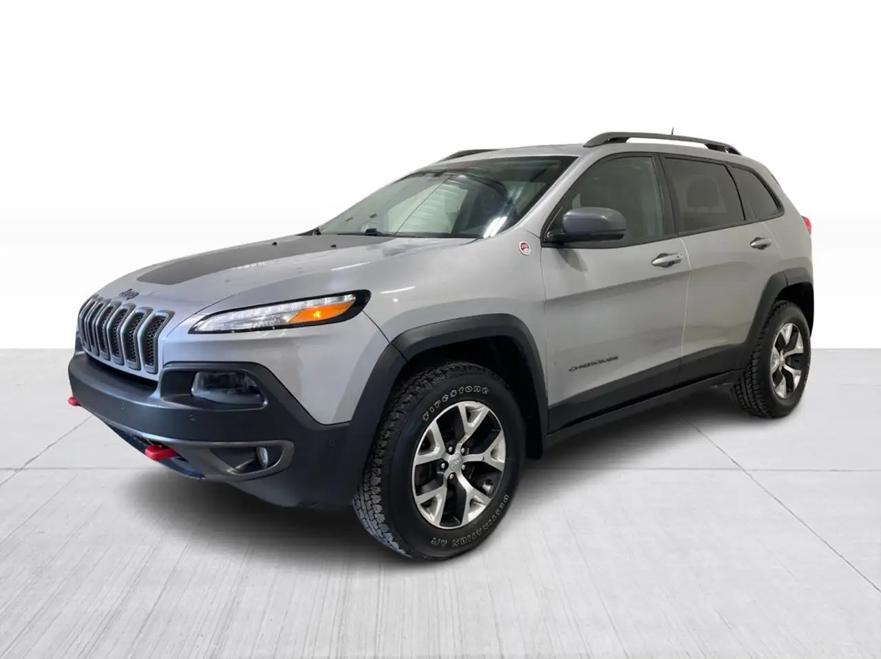 Jeep Cherokee photo Jeep Cherokee