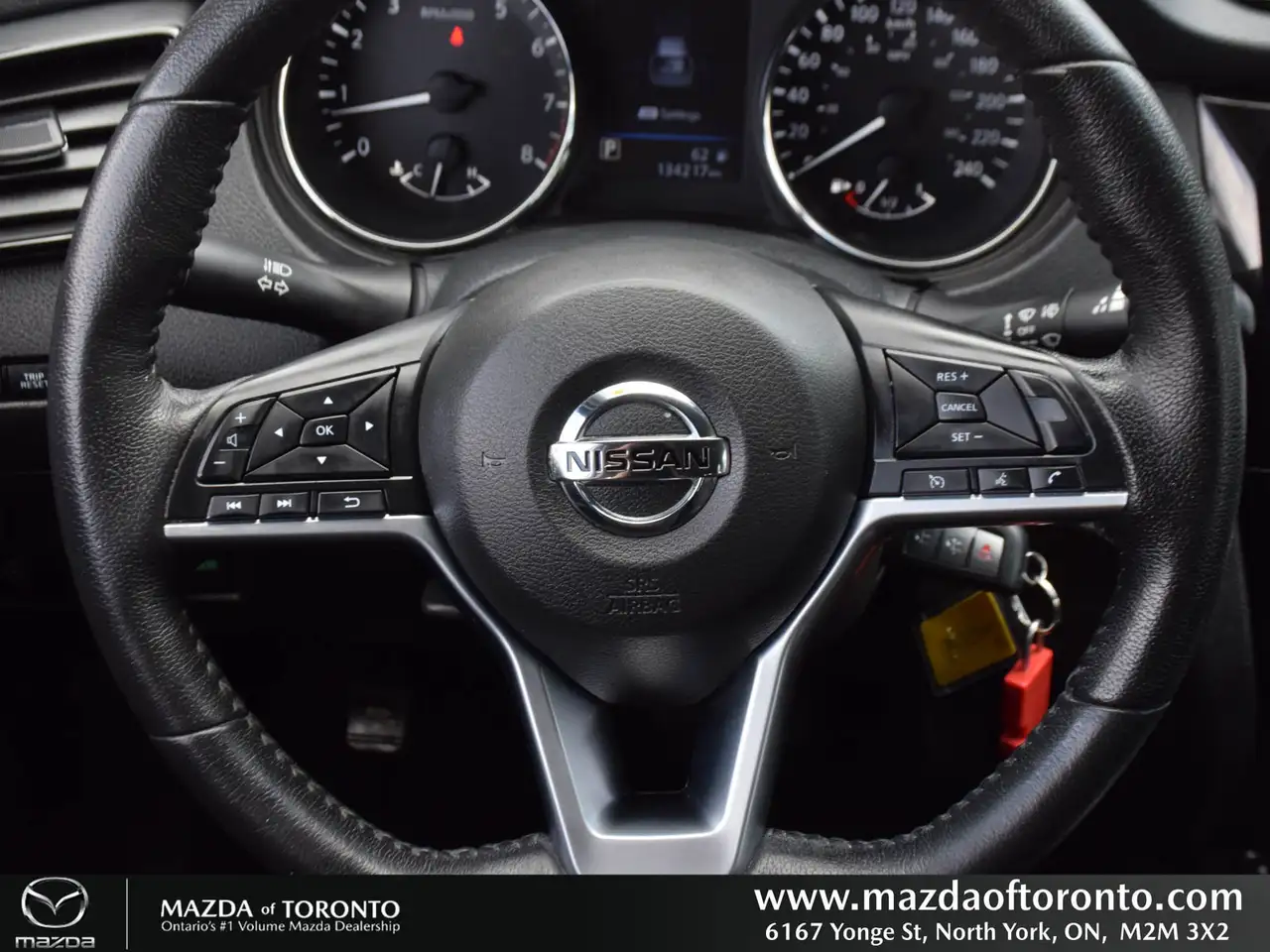 Nissan Rogue fotografie Nissan Rogue