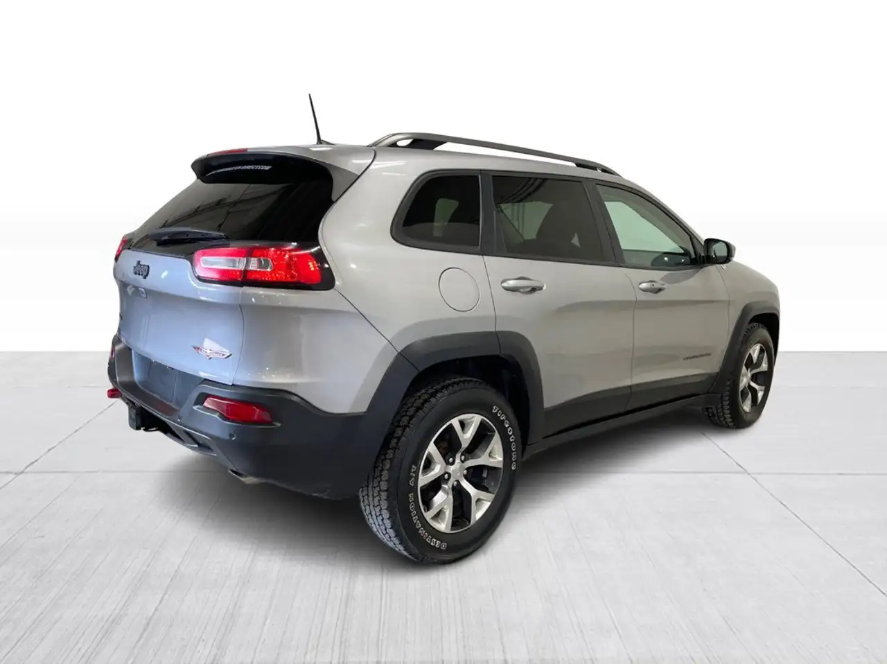 Jeep Cherokee photo Jeep Cherokee