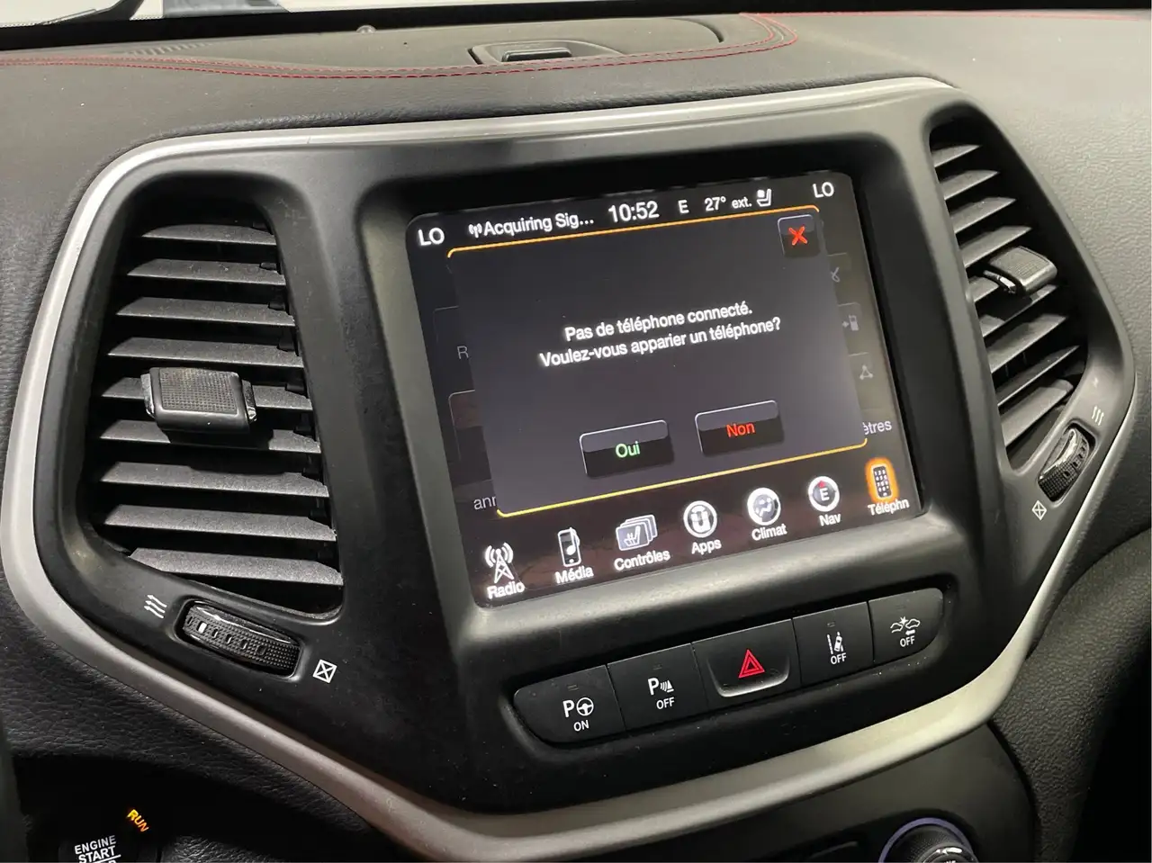 Jeep Cherokee photo Jeep Cherokee