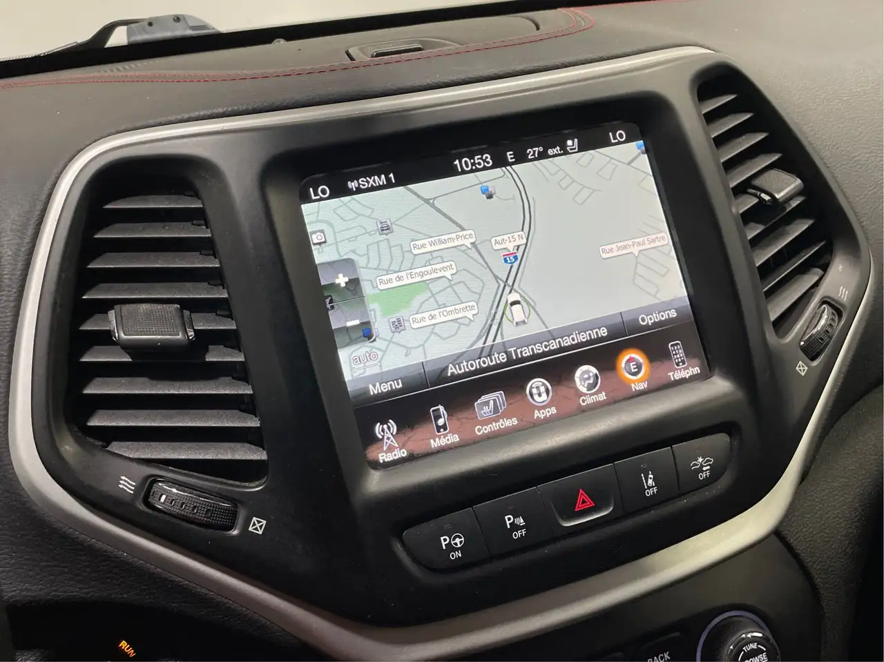 Jeep Cherokee photo Jeep Cherokee