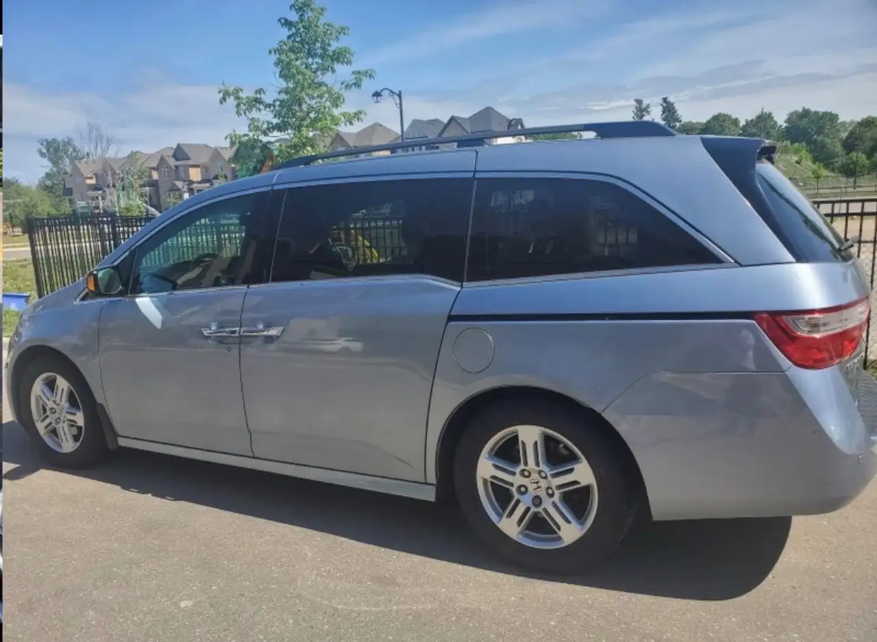 Honda Odyssey photo Honda Odyssey