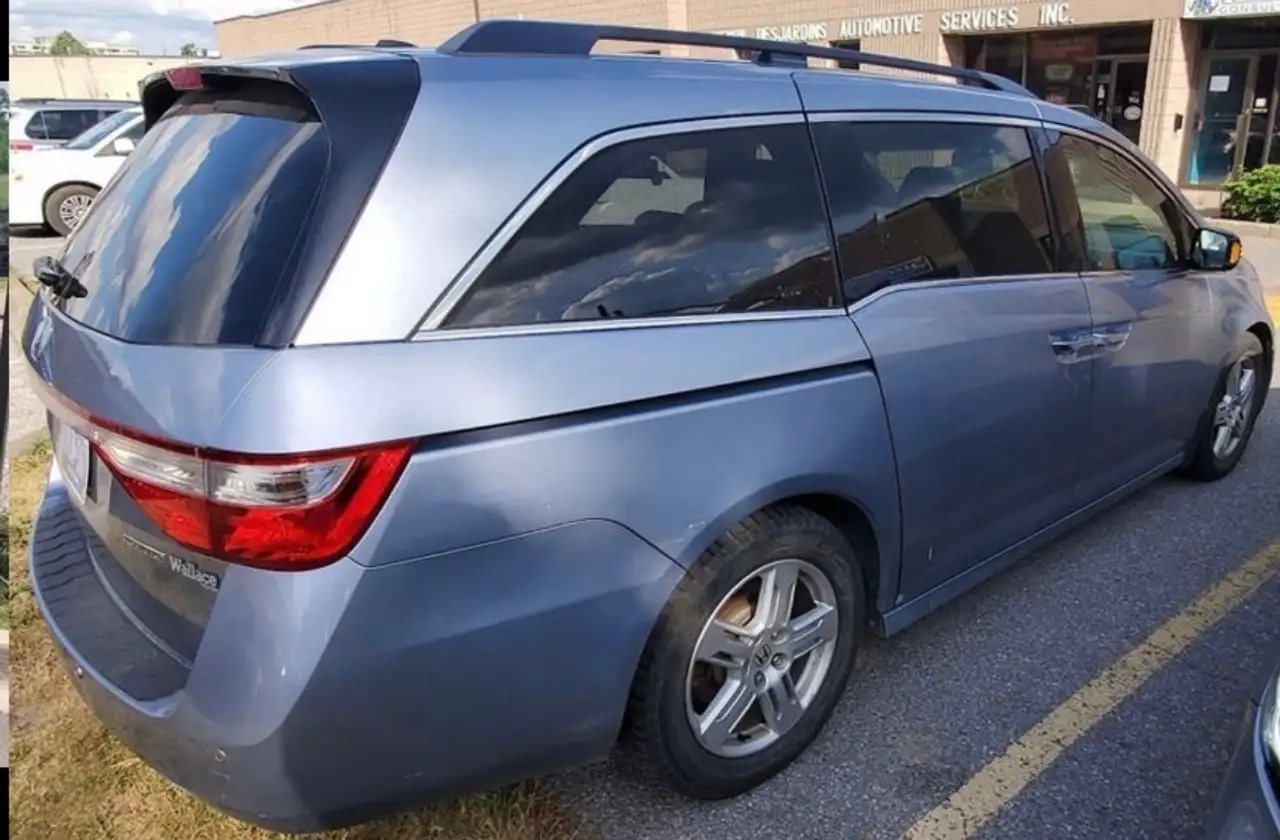 Honda Odyssey photo Honda Odyssey