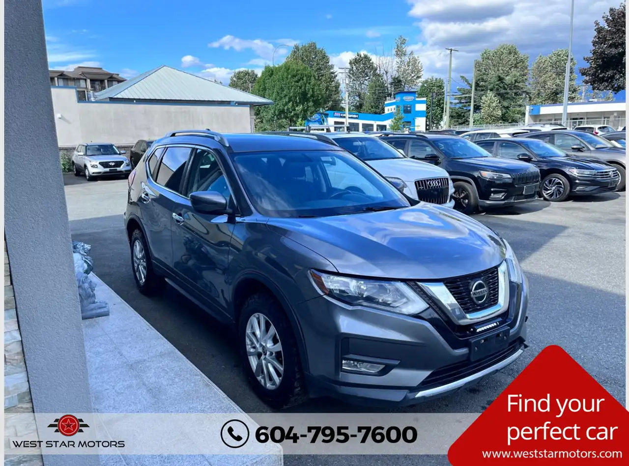 Nissan Rogue fotografie Nissan Rogue