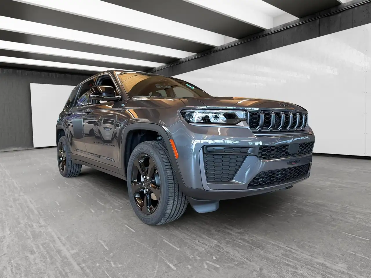 Jeep Grand Cherokee снимка Jeep Grand Cherokee