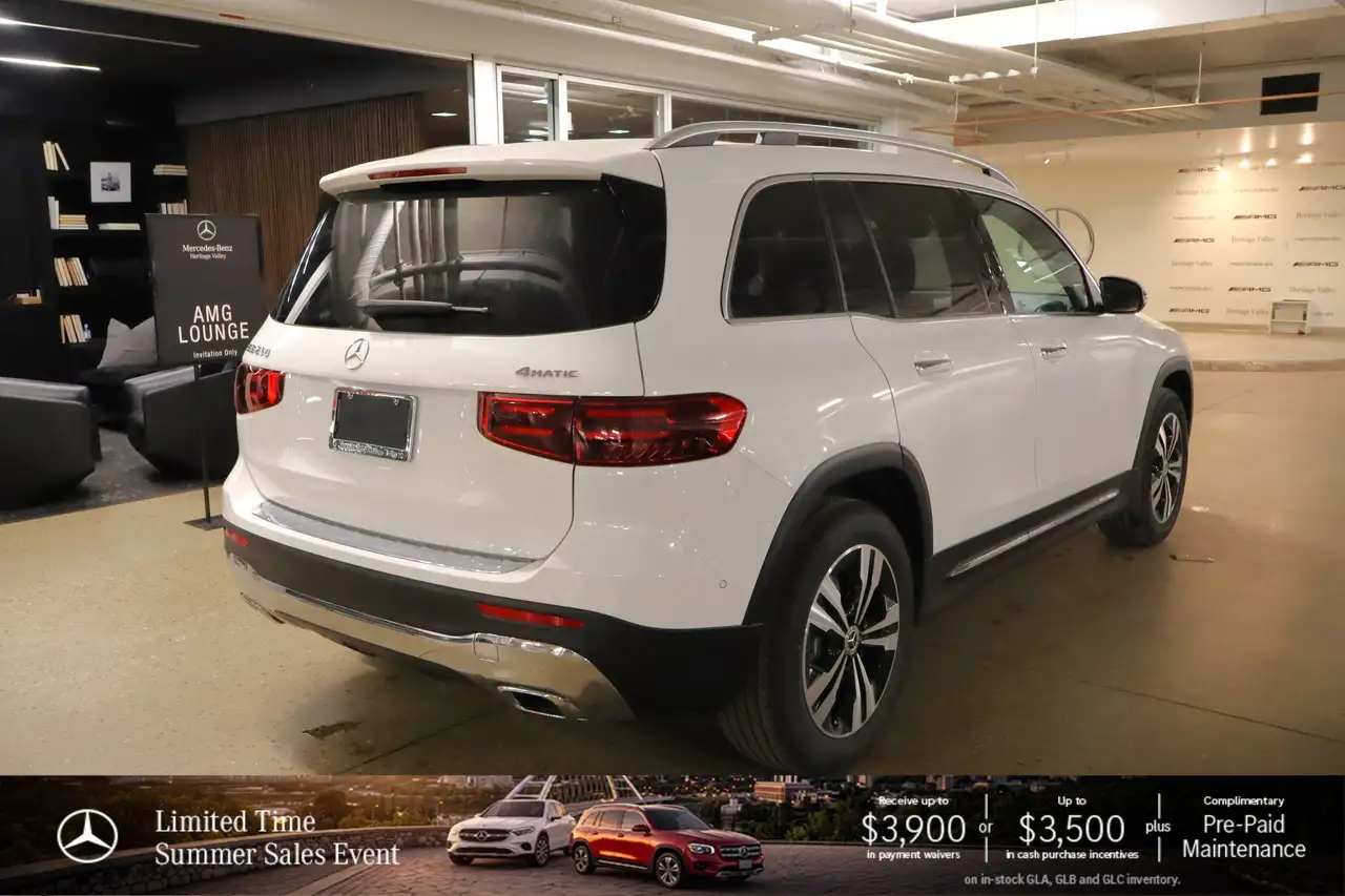 Mercedes-Benz GLB photo Mercedes-Benz GLB