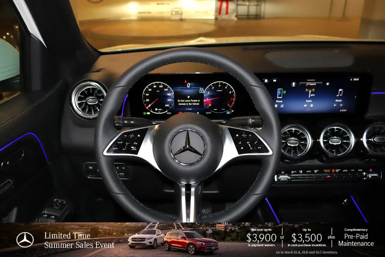 Mercedes-Benz GLB photo Mercedes-Benz GLB