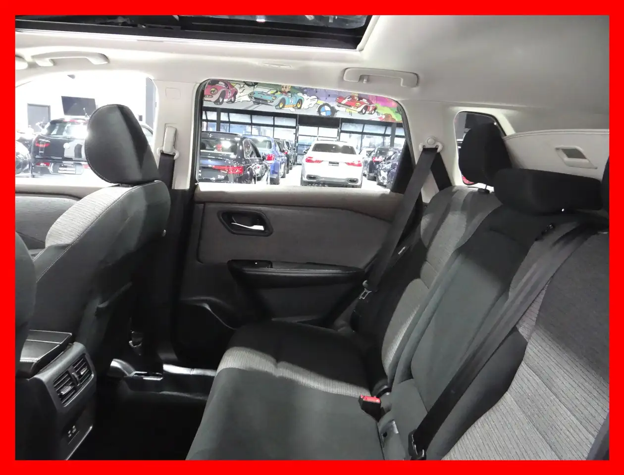 Nissan Rogue снимка Nissan Rogue