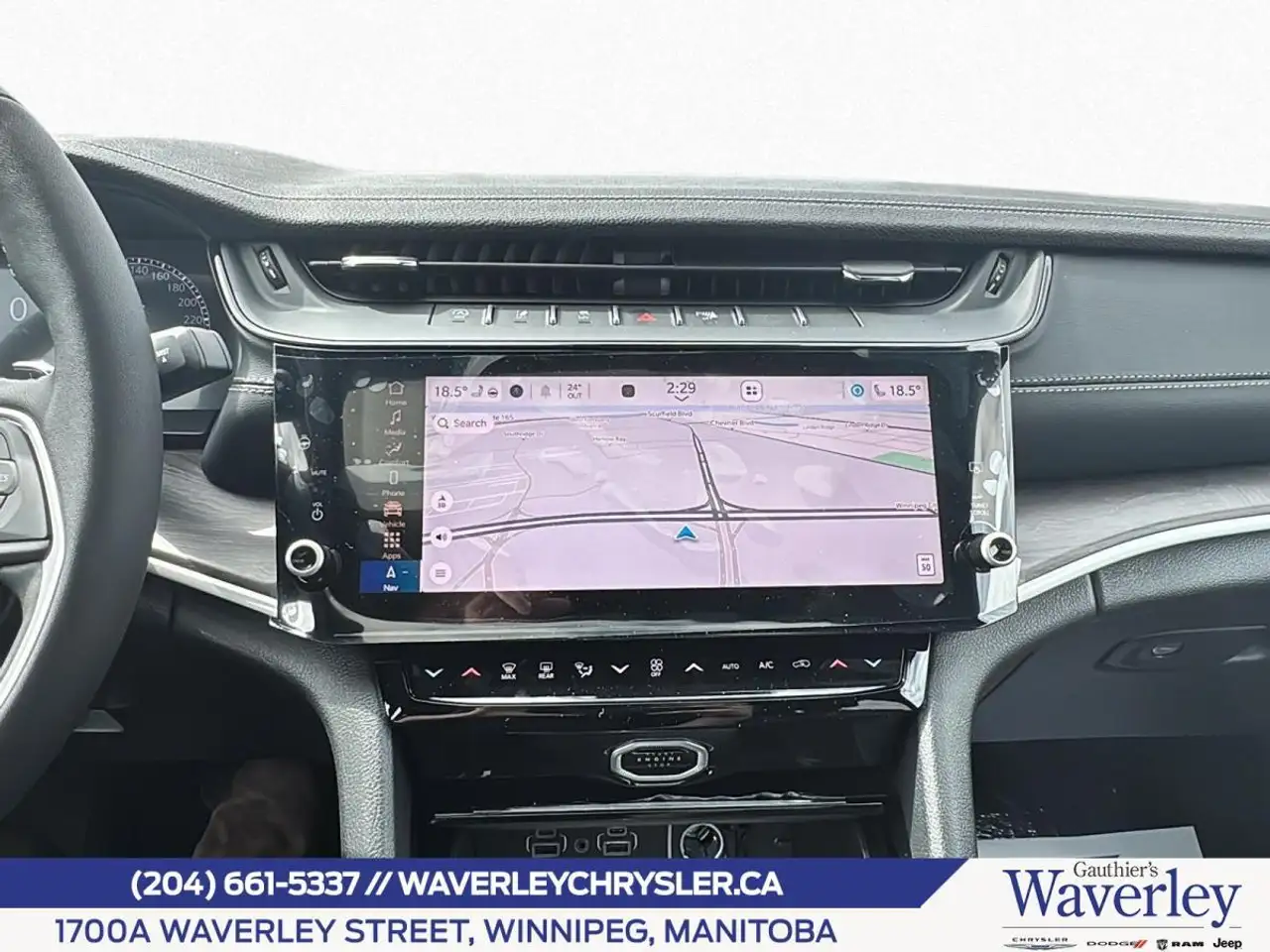 Jeep Grand Cherokee photo Jeep Grand Cherokee