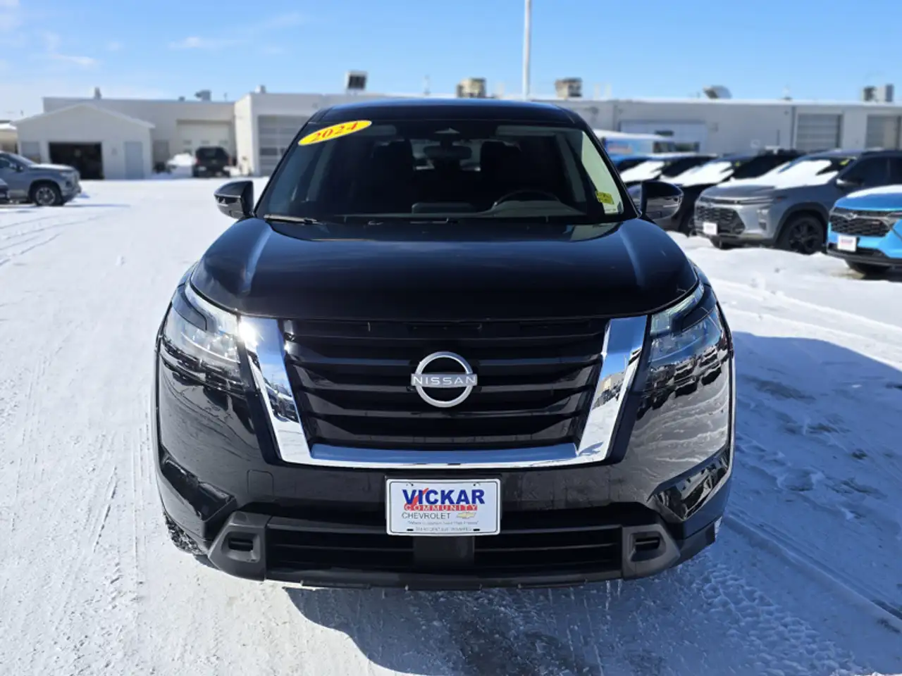 Nissan Pathfinder снимка Nissan Pathfinder