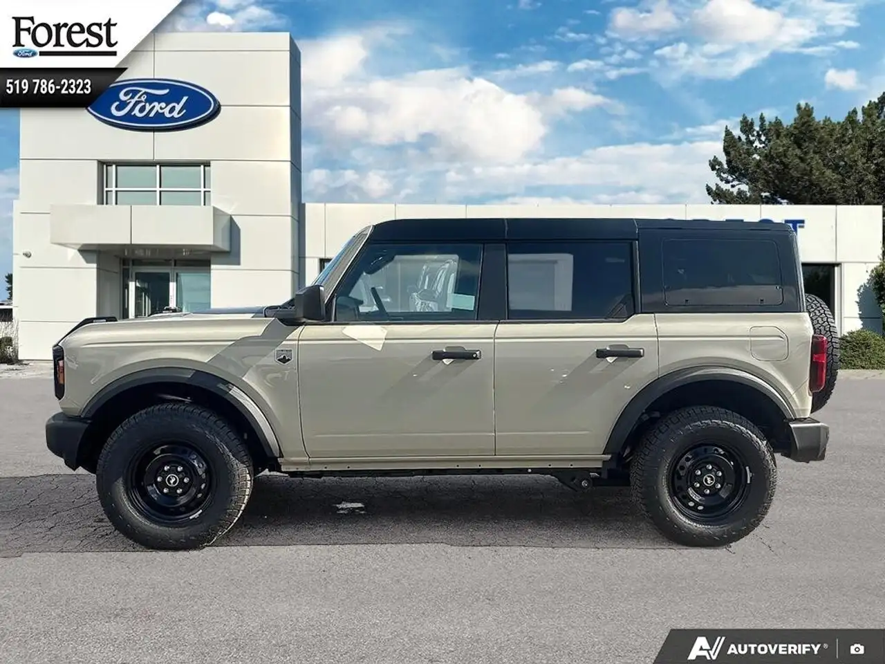 Ford Bronco снимка Ford Bronco
