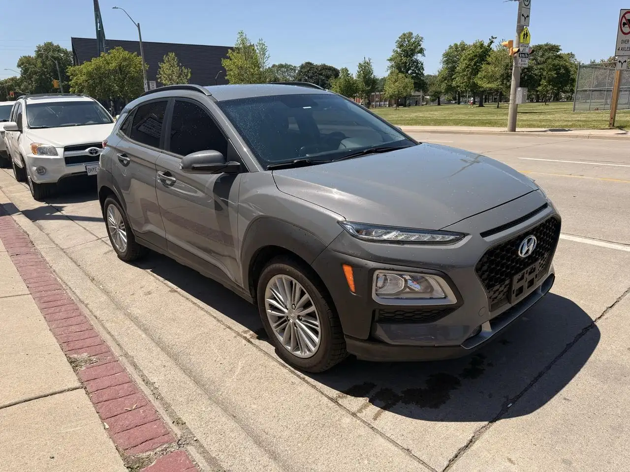 Hyundai KONA снимка Hyundai KONA