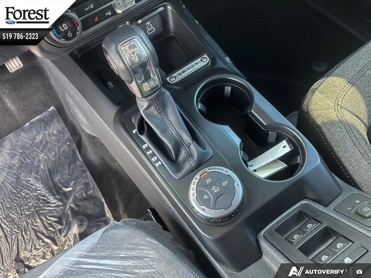 Ford Bronco снимка Ford Bronco