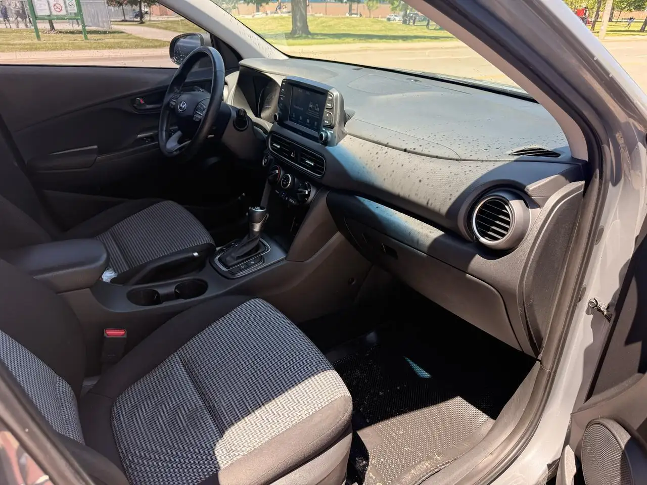 Hyundai KONA снимка Hyundai KONA