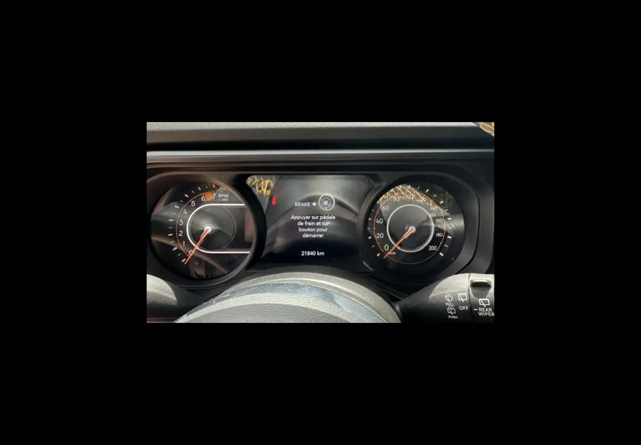 Jeep Wrangler photo Jeep Wrangler