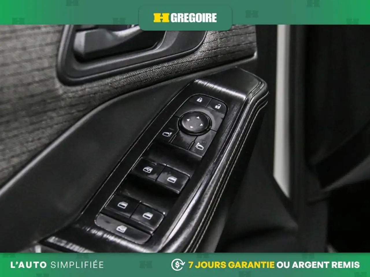 Nissan Rogue photo Nissan Rogue