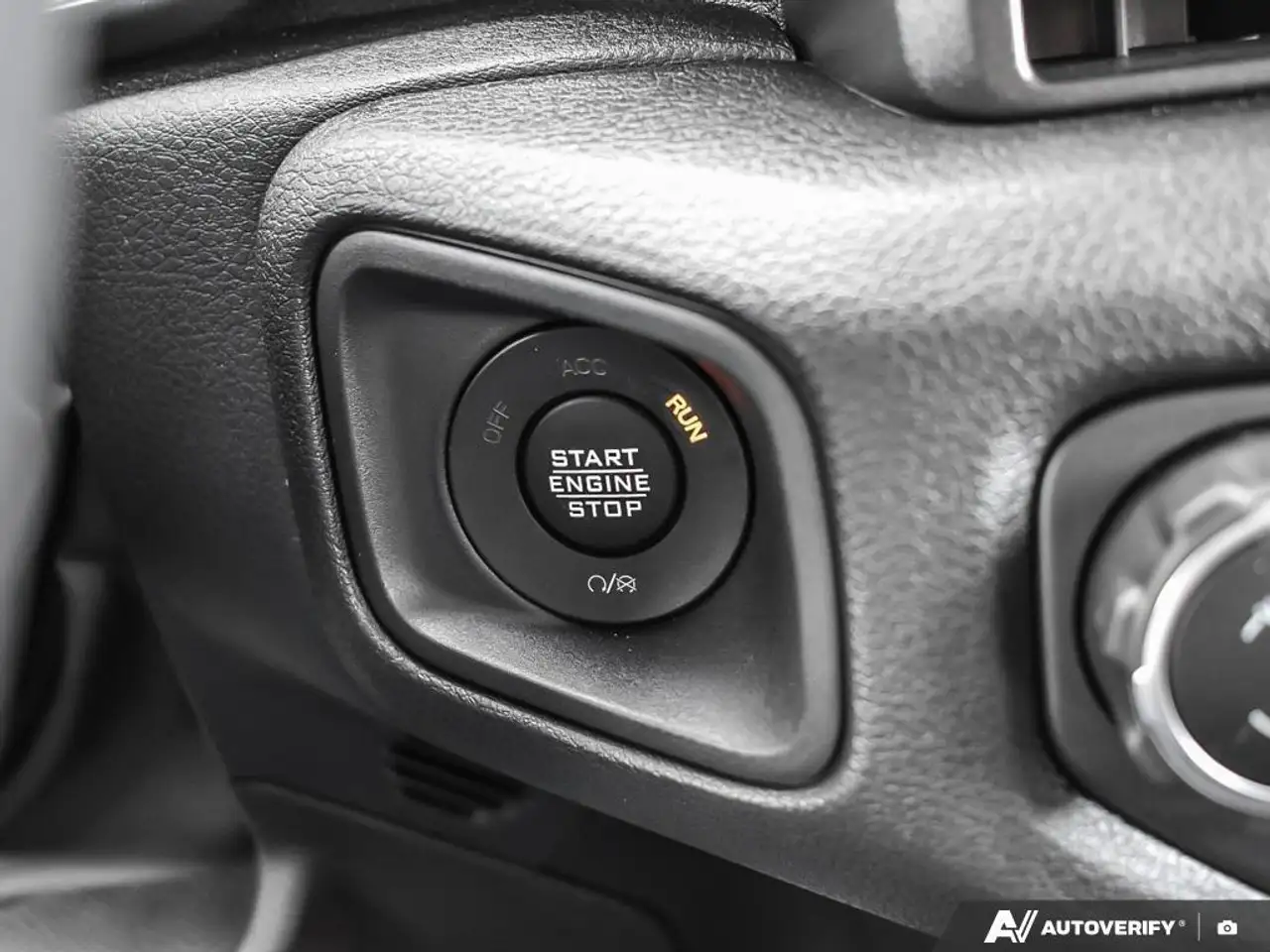 Jeep Wrangler photo Jeep Wrangler