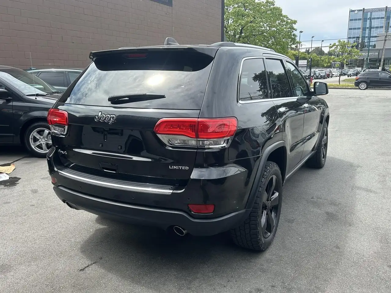 Jeep Grand Cherokee photo Jeep Grand Cherokee