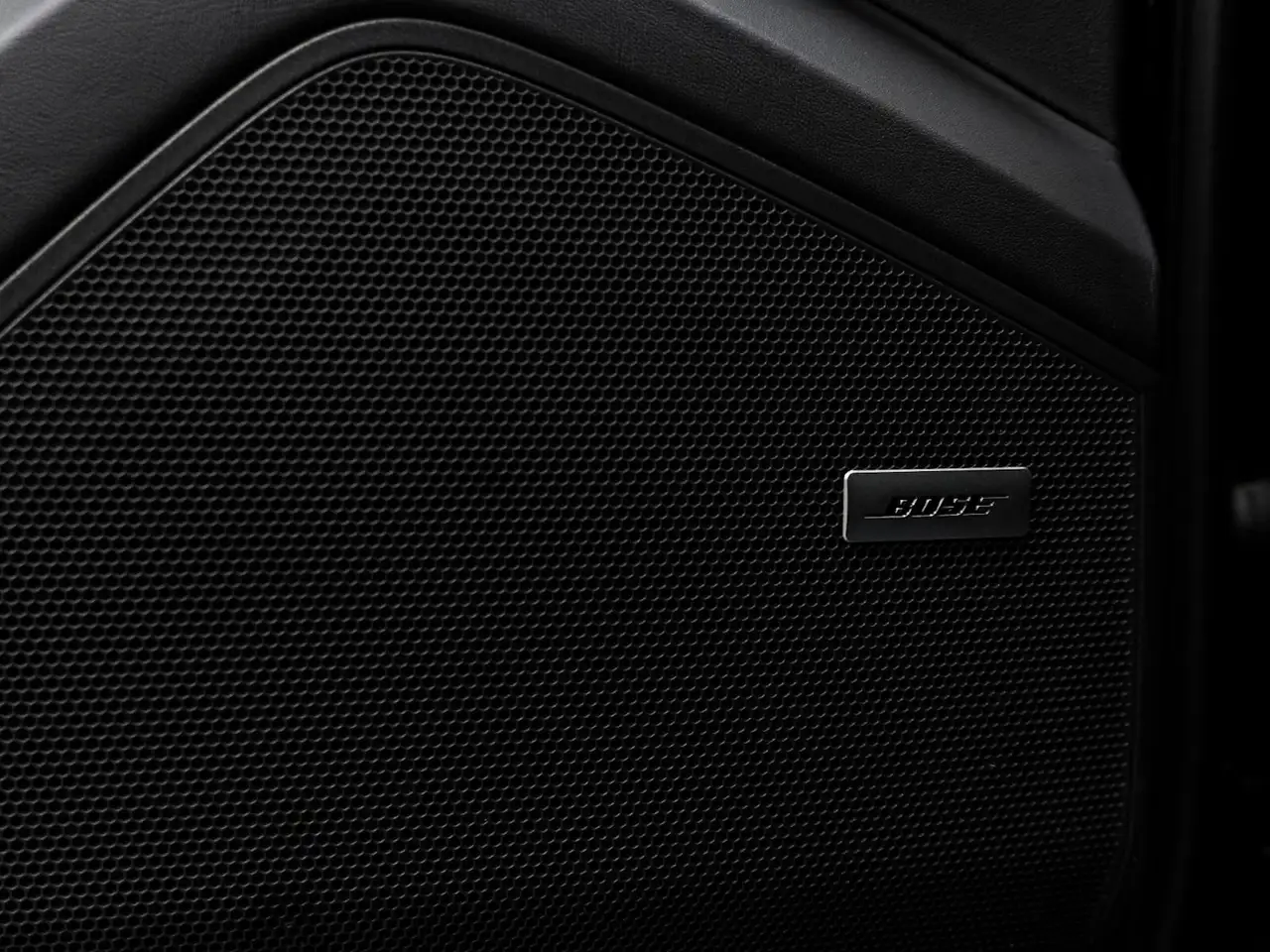 Porsche Cayenne снимка Porsche Cayenne