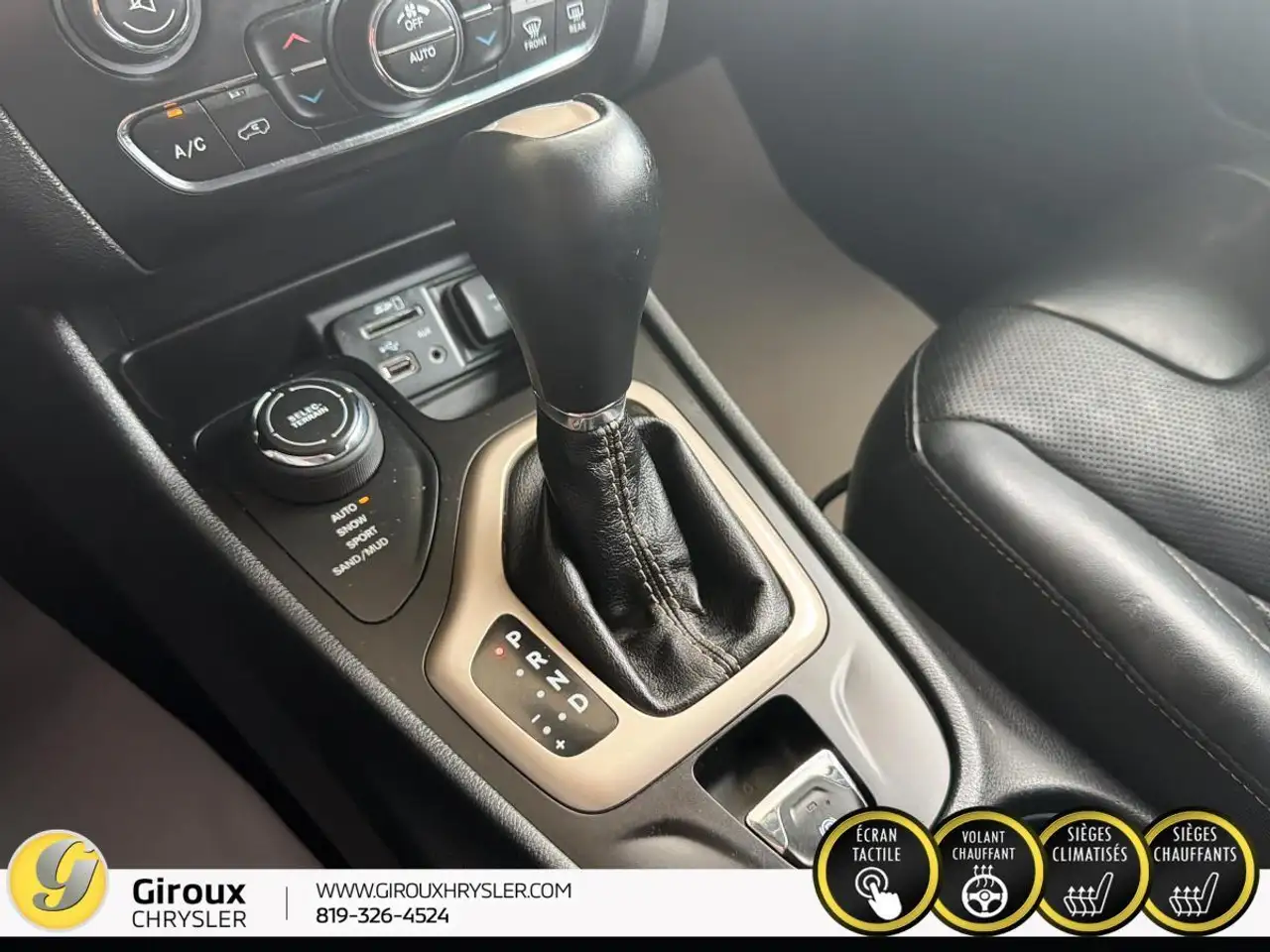 Jeep Cherokee photo Jeep Cherokee