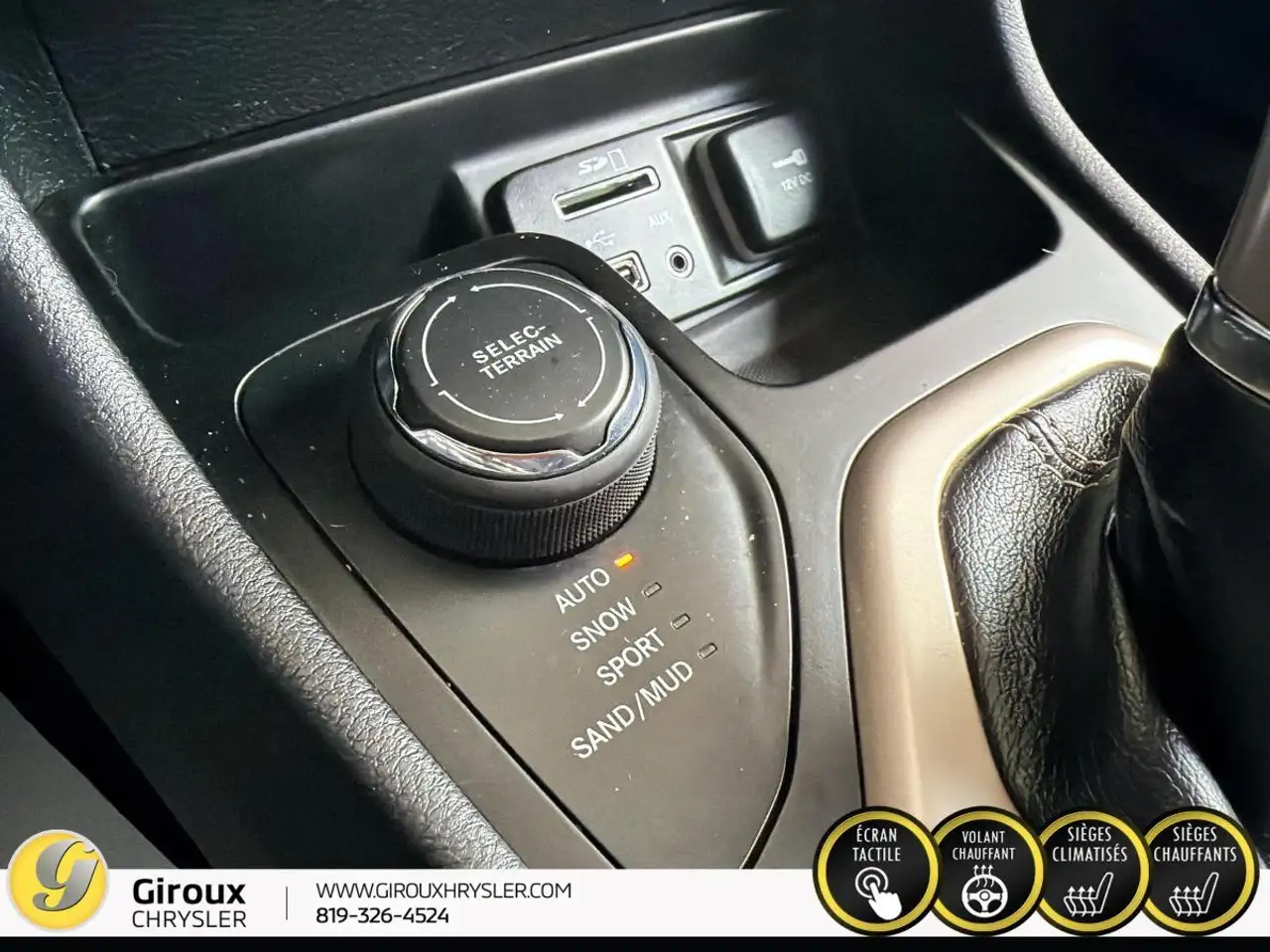 Jeep Cherokee photo Jeep Cherokee