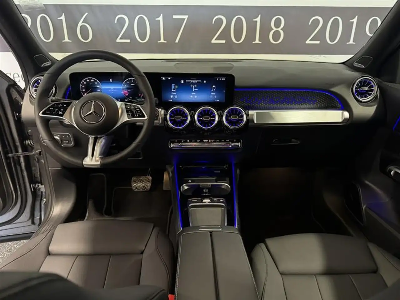 Mercedes-Benz GLB fotografie Mercedes-Benz GLB