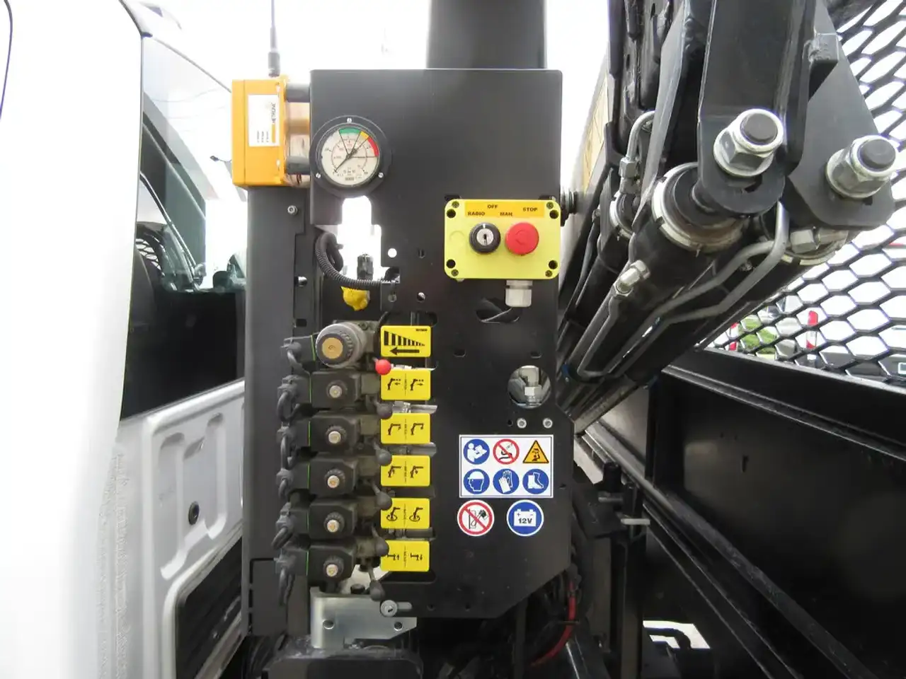 Ford F 550 photo Ford F 550