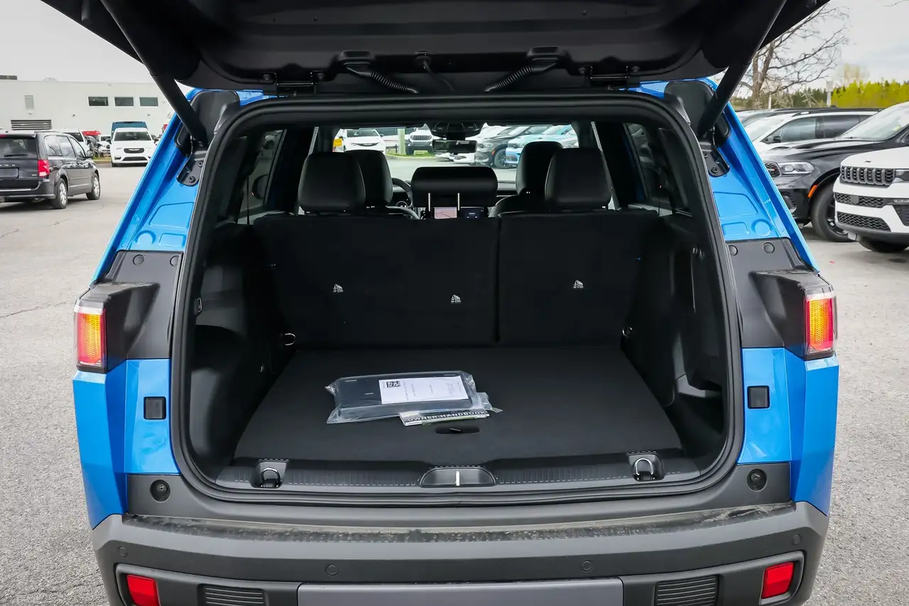 Jeep Cherokee photo Jeep Cherokee