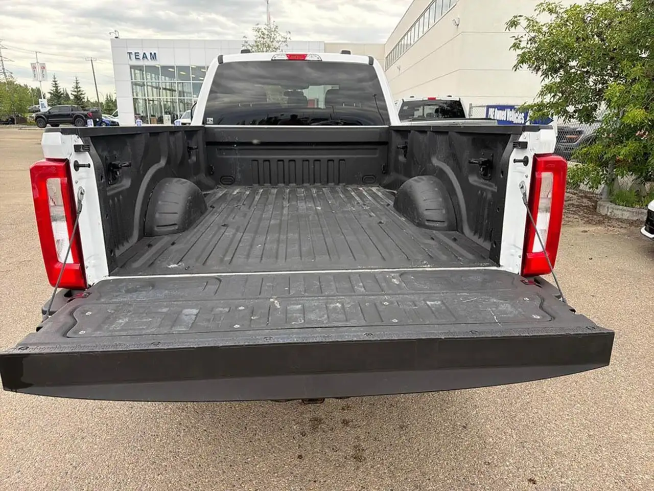 Ford F 350 снимка Ford F 350