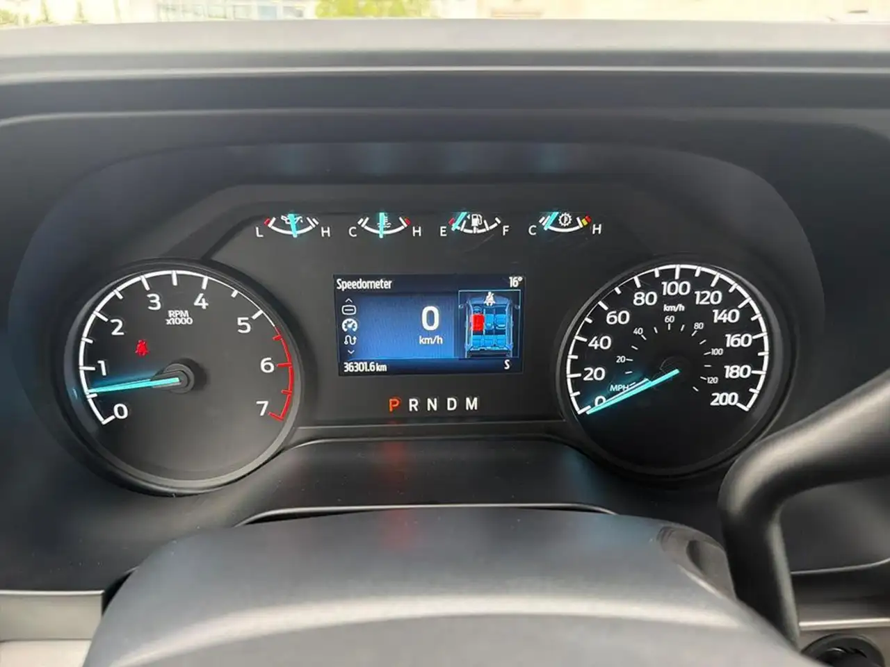 Ford F 350 снимка Ford F 350