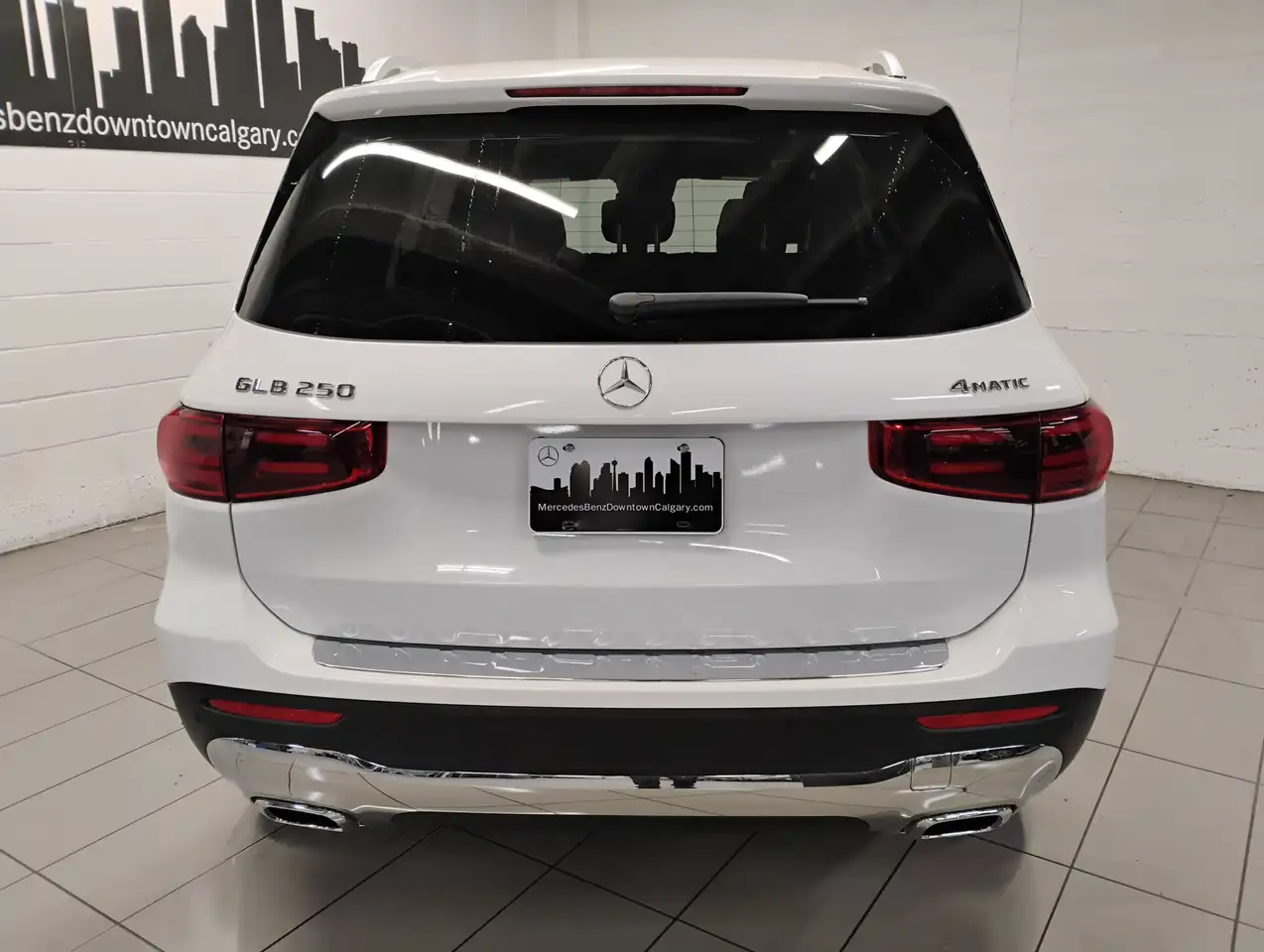 Mercedes-Benz GLB снимка Mercedes-Benz GLB