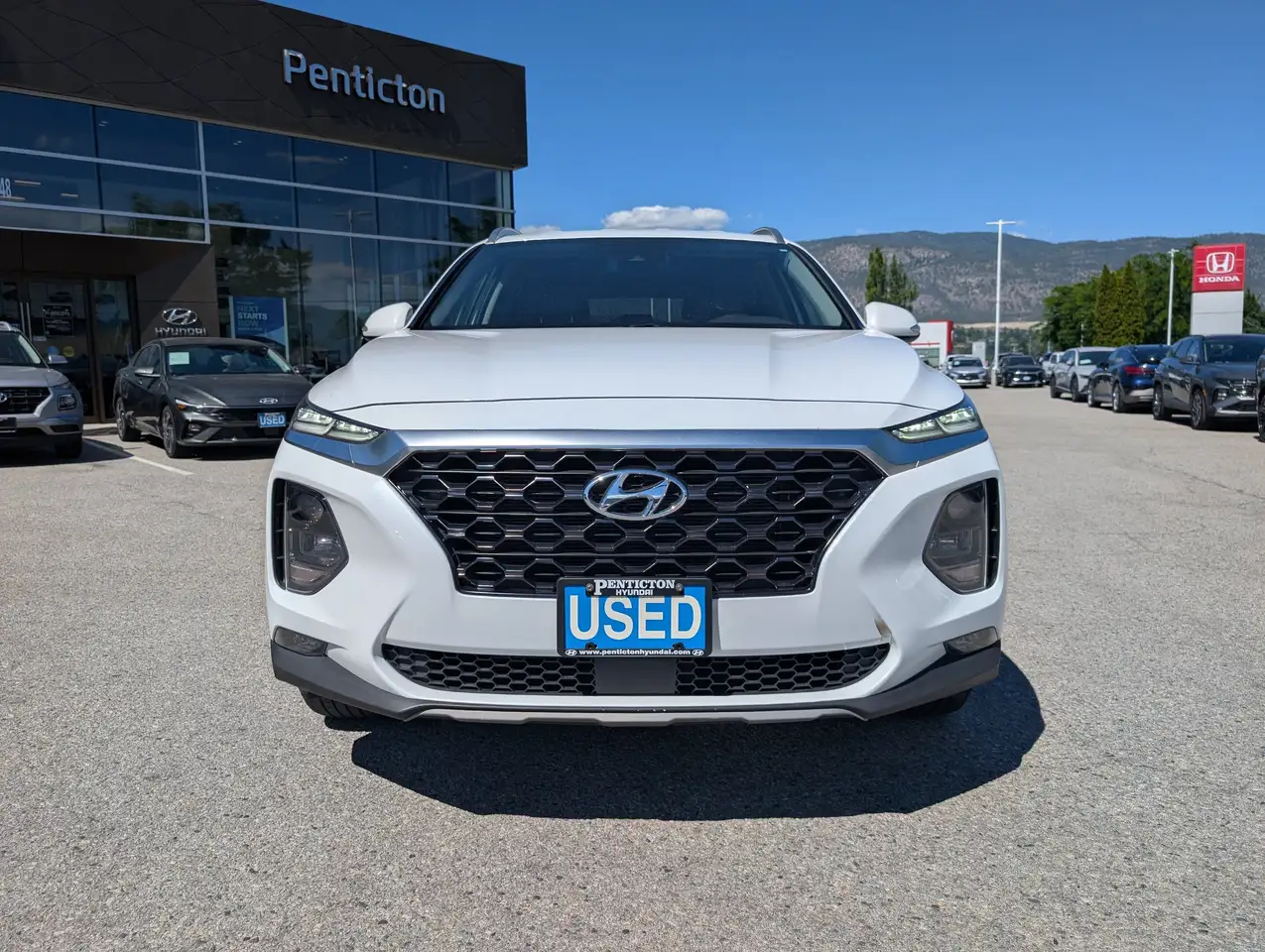 Hyundai SANTA FE photo Hyundai SANTA FE