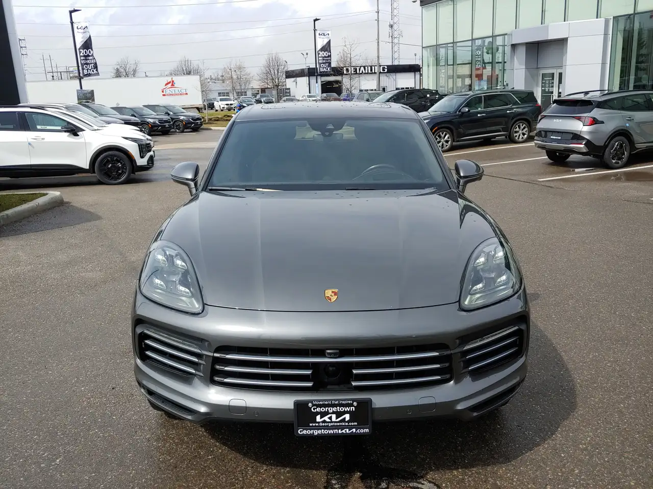 Porsche Cayenne снимка Porsche Cayenne