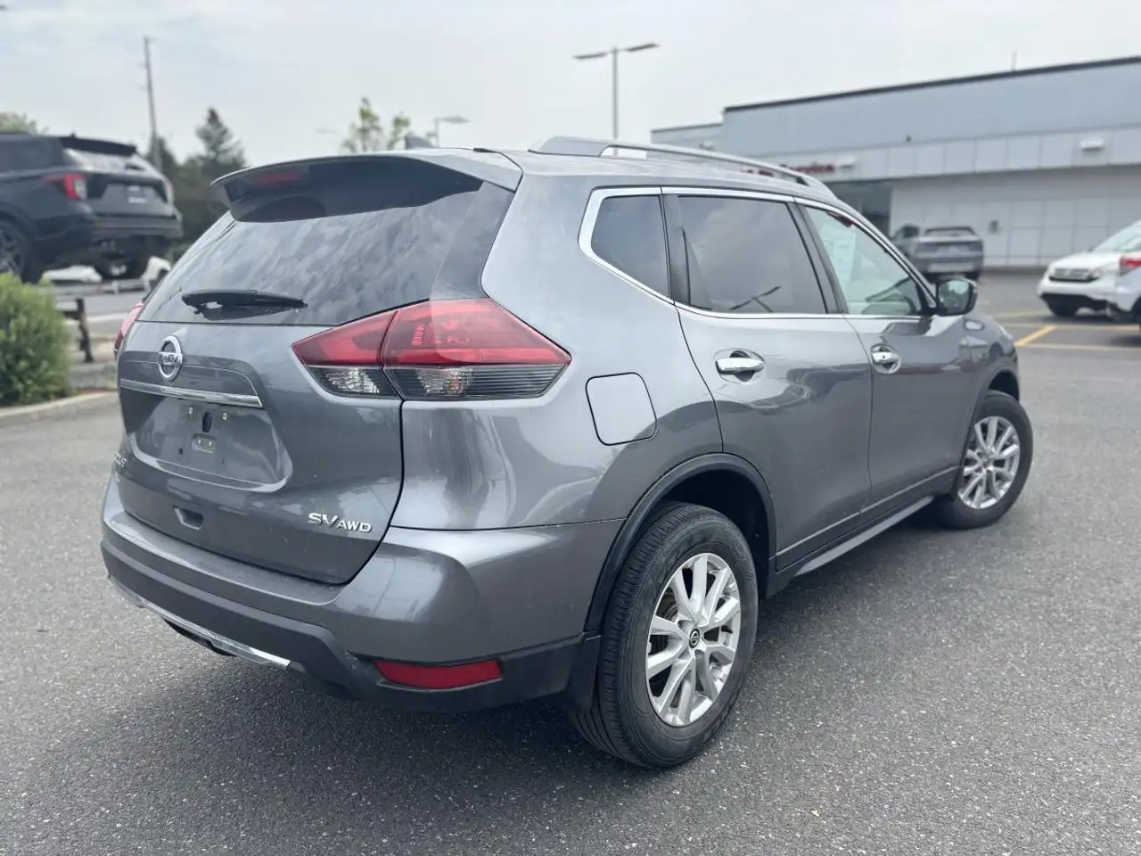 Nissan Rogue fotografie Nissan Rogue