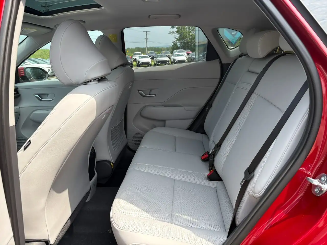 Hyundai KONA photo Hyundai KONA