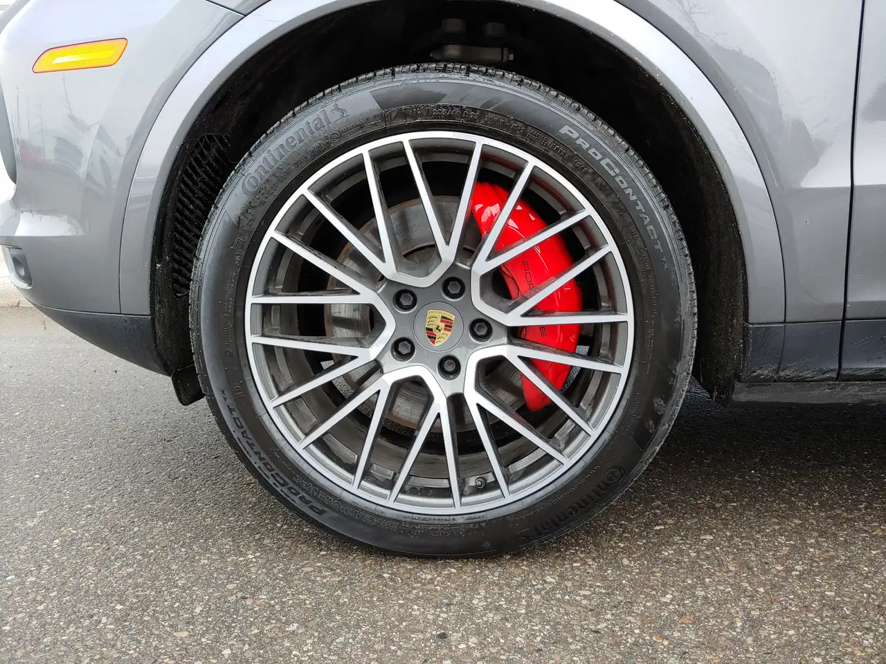 Porsche Cayenne снимка Porsche Cayenne