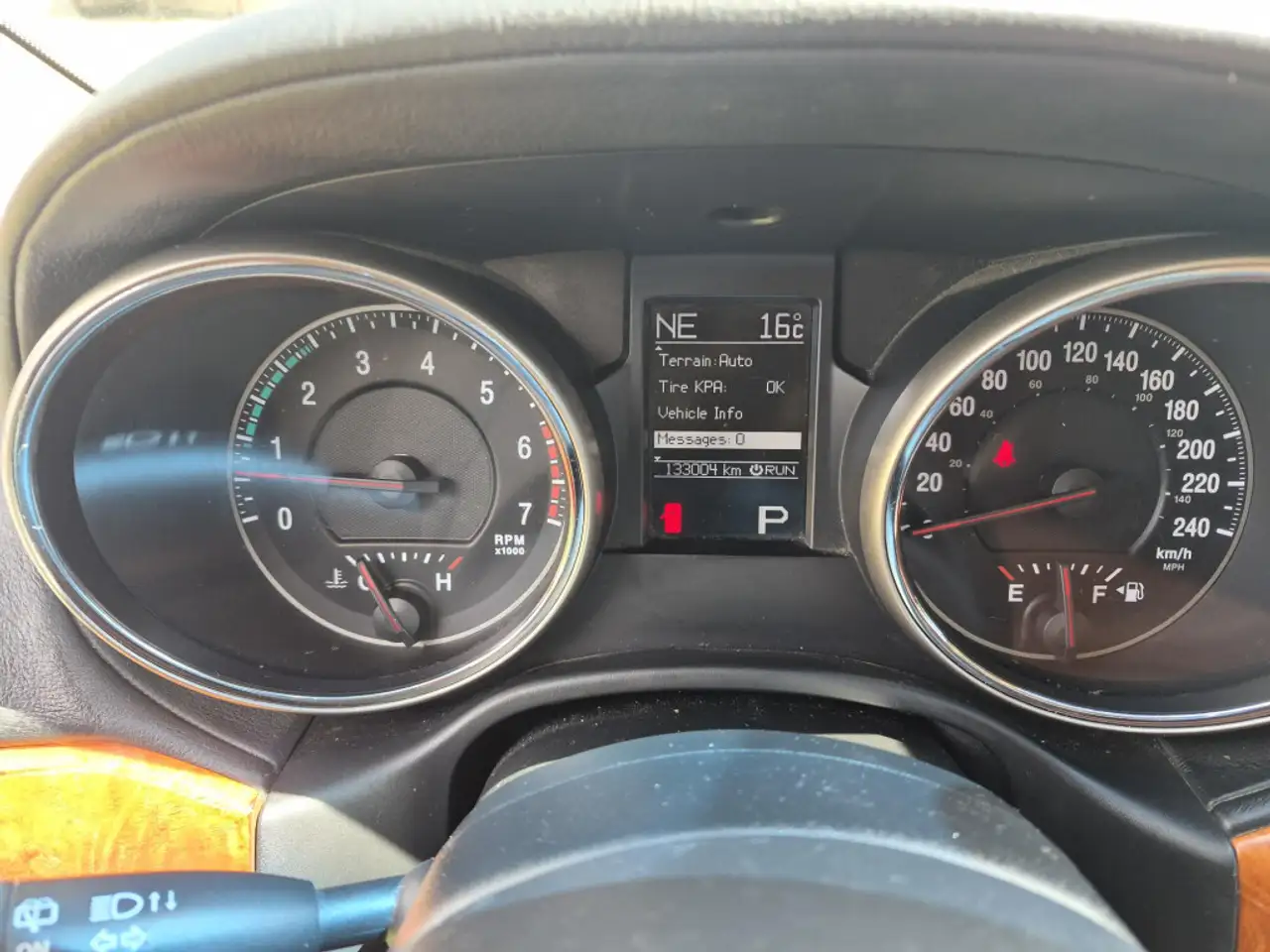 Jeep Grand Cherokee снимка Jeep Grand Cherokee