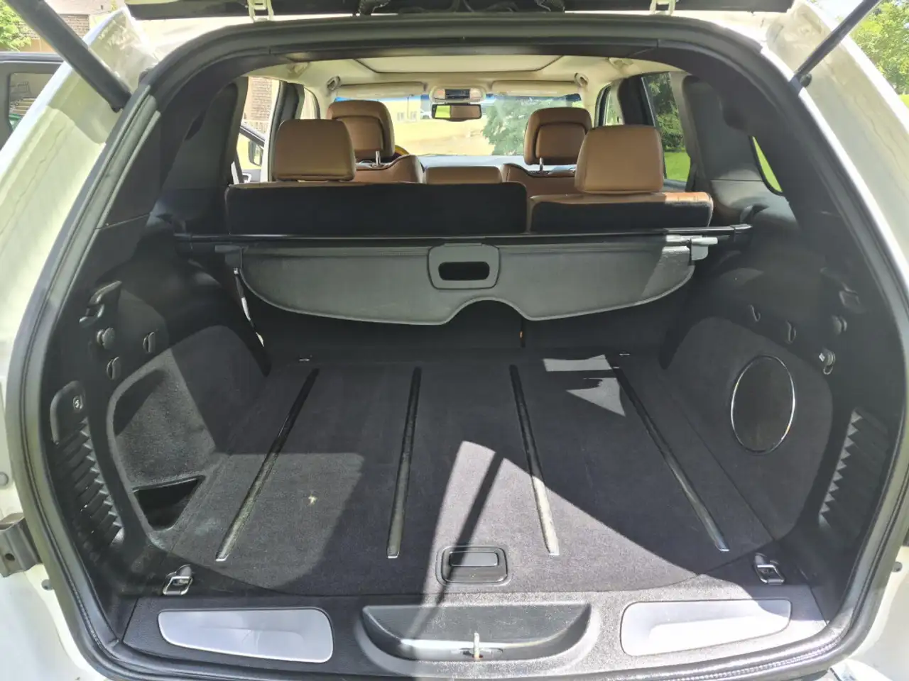 Jeep Grand Cherokee снимка Jeep Grand Cherokee