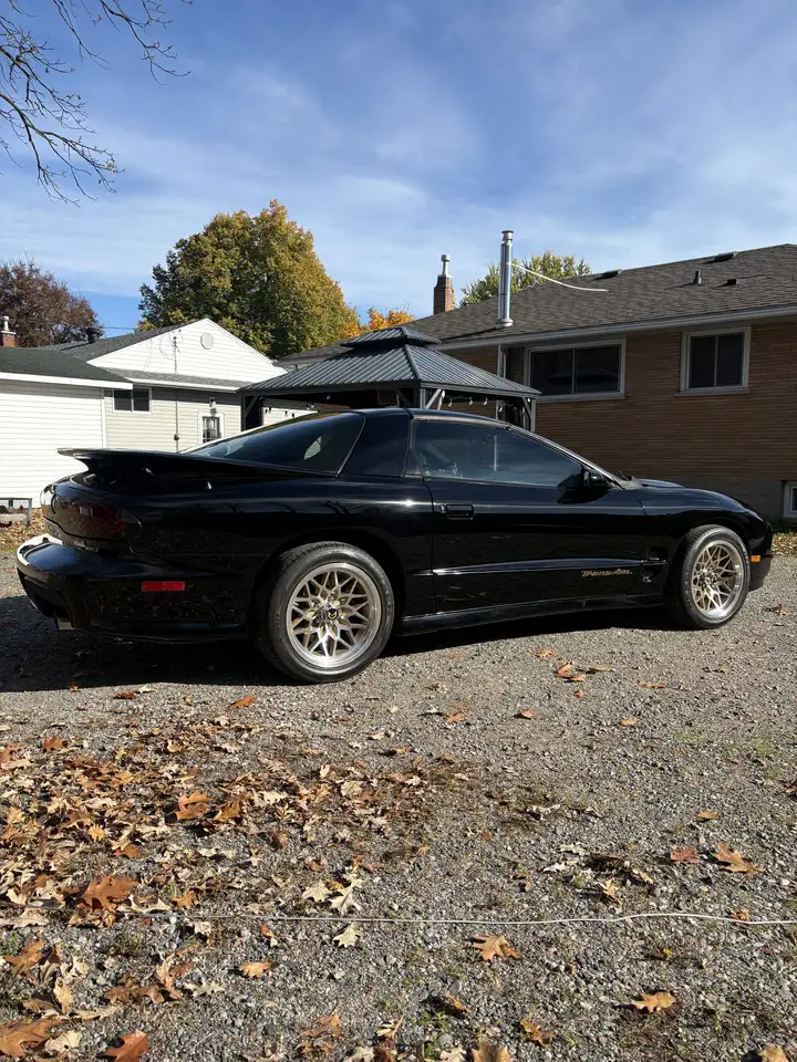 Pontiac Firebird снимка Pontiac Firebird