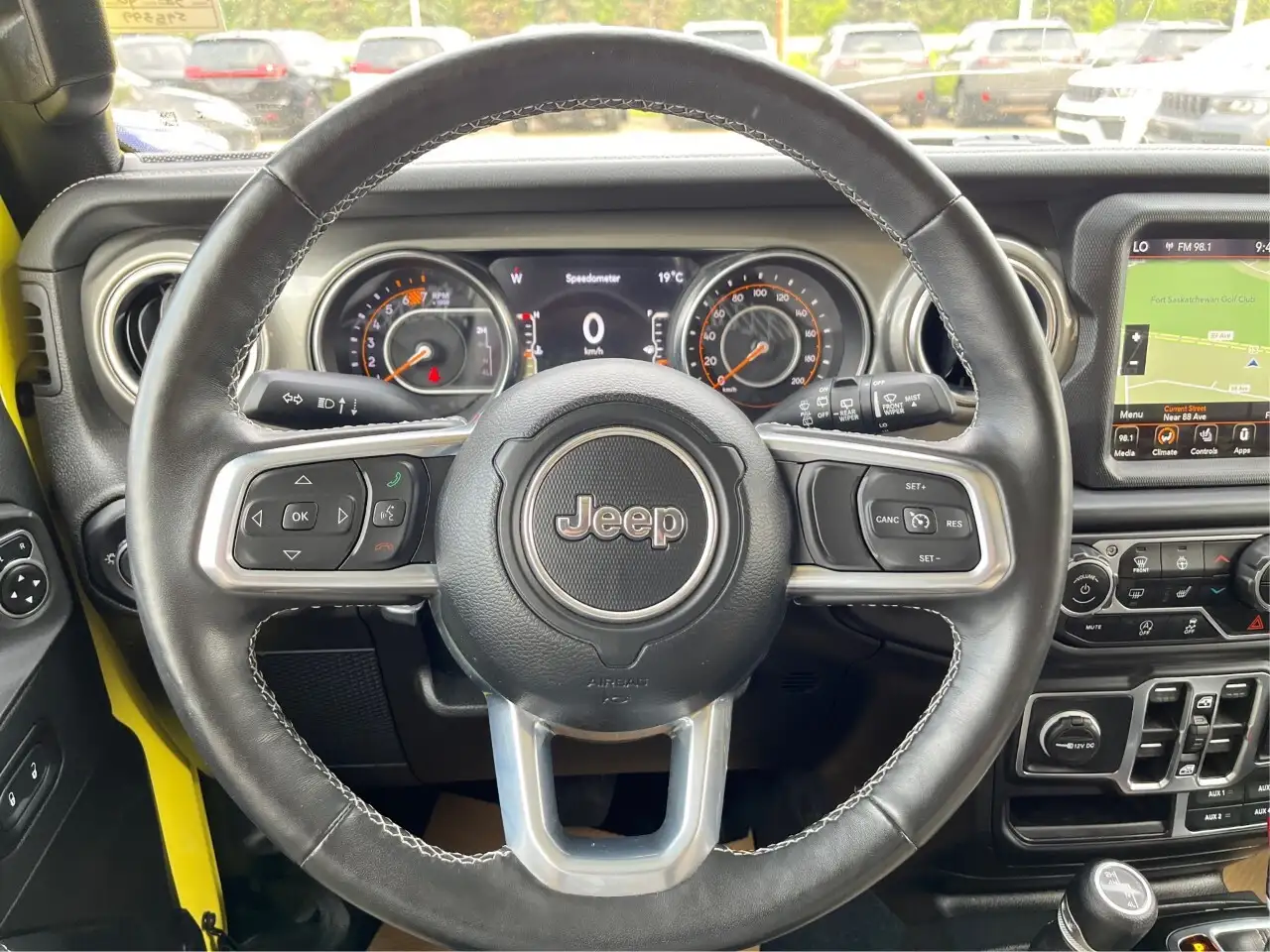 Jeep Wrangler снимка Jeep Wrangler