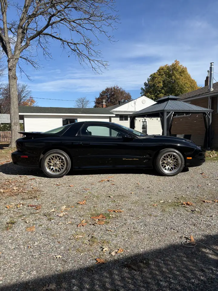 Pontiac Firebird снимка Pontiac Firebird