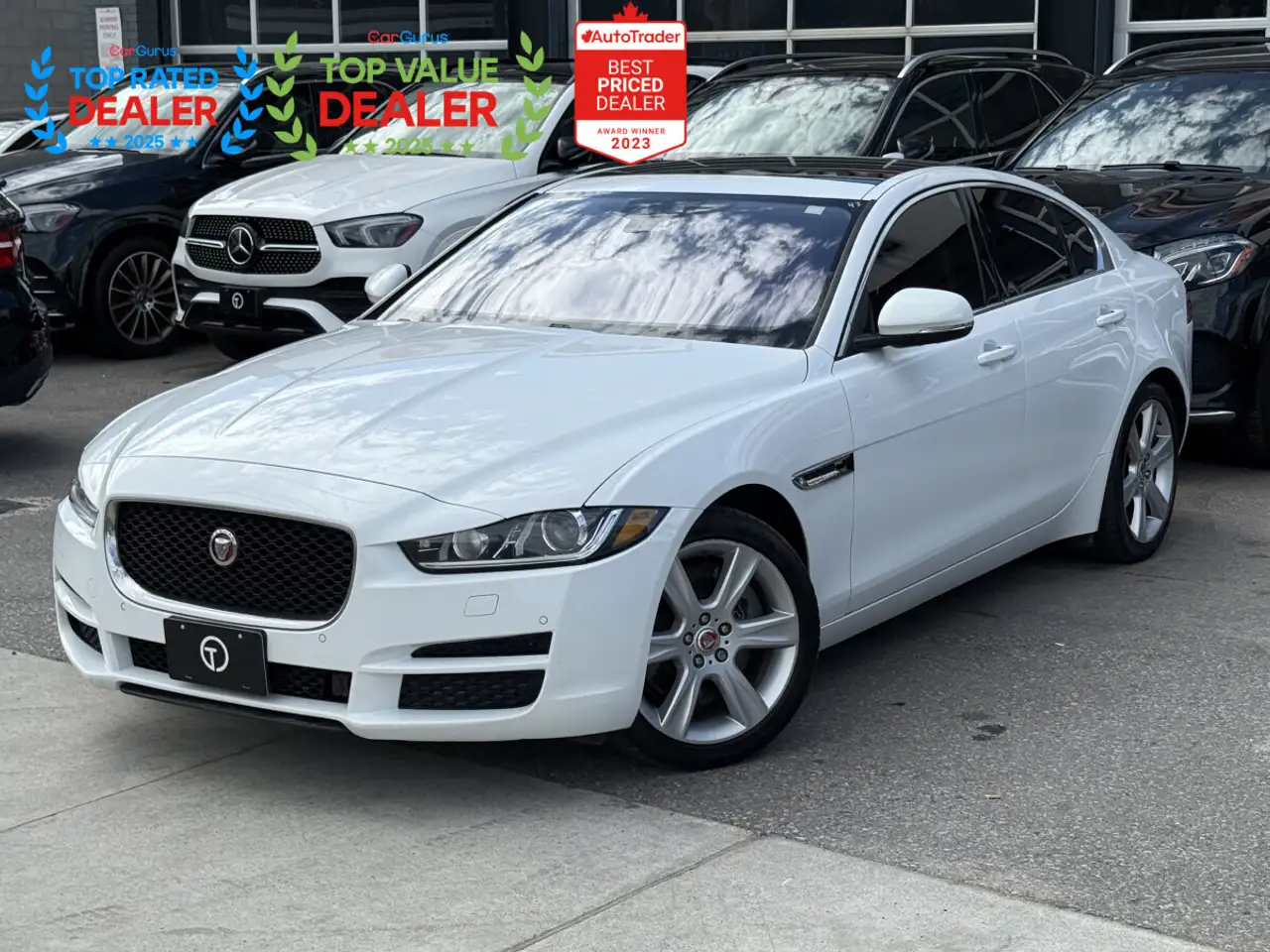 Jaguar XE fotografie Jaguar XE