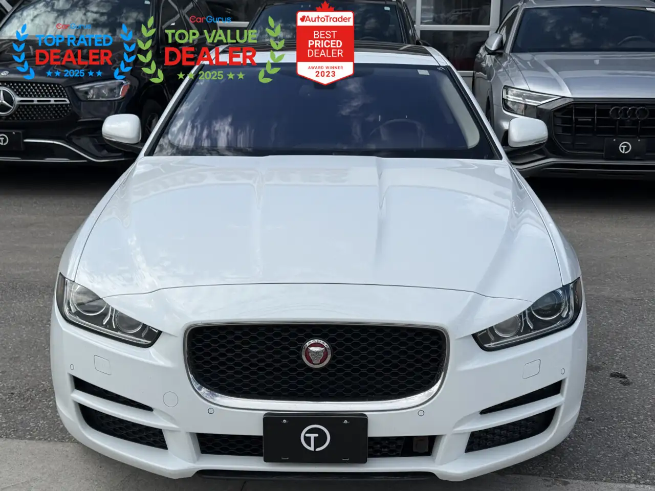 Jaguar XE fotografie Jaguar XE